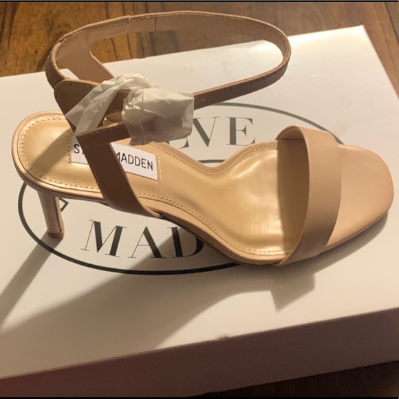 Nude heel - Picture 2 of 4